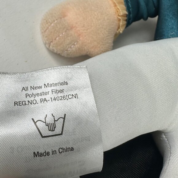 Disney Stores Princess Merida 20" Plush Doll Stuffed Toy Brave Scottish - Picture 10 of 12